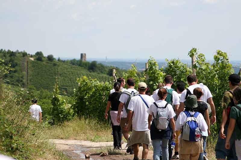 In cammino verso la Torre, sede della quarta tappa